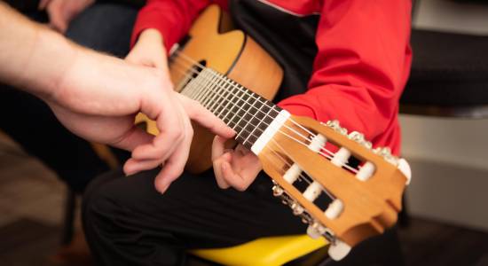guitar-g5bfa3bc11_1920